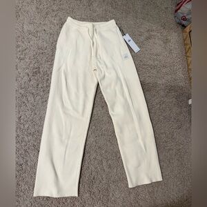 ALO Yoga Scholar Straight Leg Sweatpant